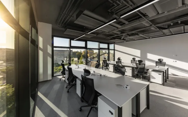 Nejmodernější brněnský cowork Clubco otevřel dvě nová patra sdílených kanceláří