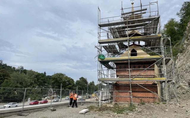 V Brně finišují s tunelem pro šaliny ve skále. První jízdy začnou na jaře