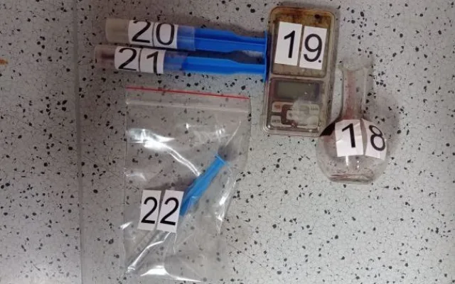 Policisté z Brna čekali na nádraží, až se dealer vrátí vlakem z Polska