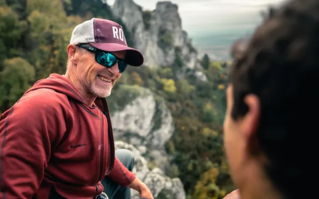 Slavný Nor přijel do Česka. Místo psaní knih zdolával Jo Nesbo skalní vrcholy