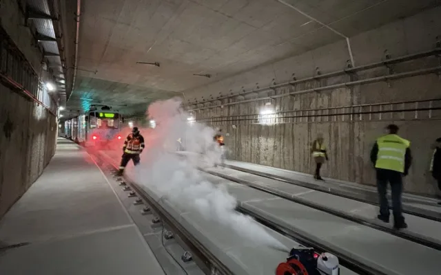 V Brně ví co dělat, když v nejdelším tramvajovém tunelu hoří šalina