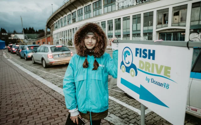 SOUTĚŽ: Vánoční kapr i čerstvý losos přímo do auta. V Brně funguje unikátní služba FishDrive