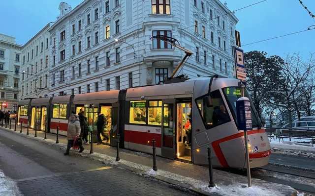 Pozor na ledovku, varují policisté. Na jižní Moravě hlásí desítky nehod
