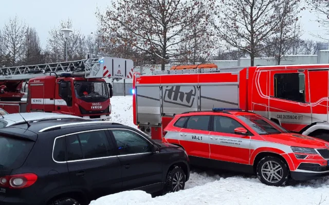 Brněnská základka hořela. Čtyři děti skončily v nemocnici