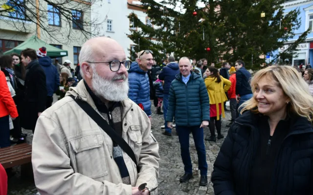 Boskovice rozdávaly polévku chudým i bohatým lidem. Výtěžek z akce půjde na potřebné