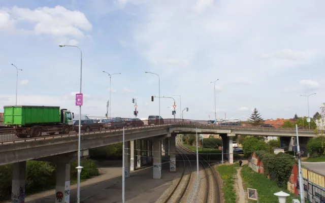 Brnu hrozí dopravní kolaps. Dělníci omezí kvůli mostu Otakara Ševčíka provoz