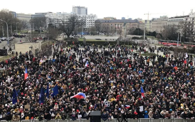 Dav v Brně vítal generála Pavla. Nenechte se zastrašit, vyzval generál