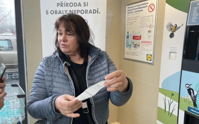 Lidé vozí do Brna pet flašky a plechovky, aby dostali slevový kupon