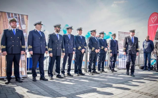 V Brně vypustili na přehradu sedm lodí. Začala plavební sezóna
