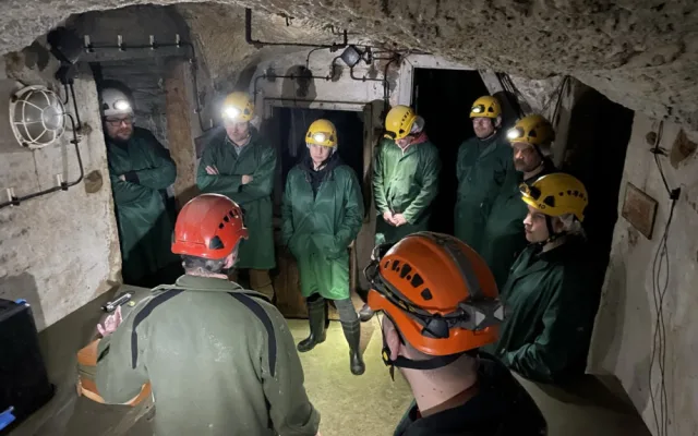 Ve Znojmě zpřístupnili lidem tajemný civilní kryt obrany. Náhodou při kopání objevil dělník