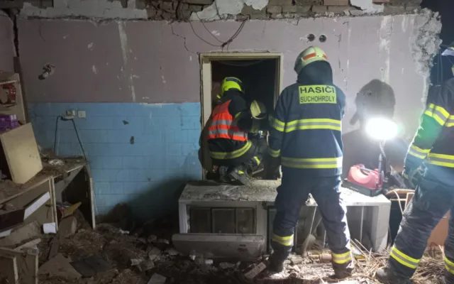 Výbuch na Znojemsku zdevastoval rodinný dům, jeden člověk zemřel