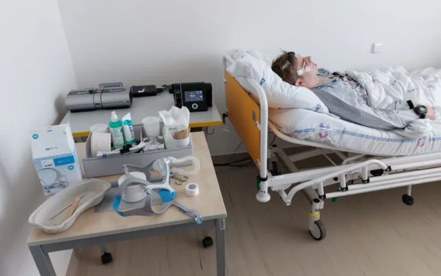 Lékaři z brněnské nemocnice budou zkoumat spánek v novém centru