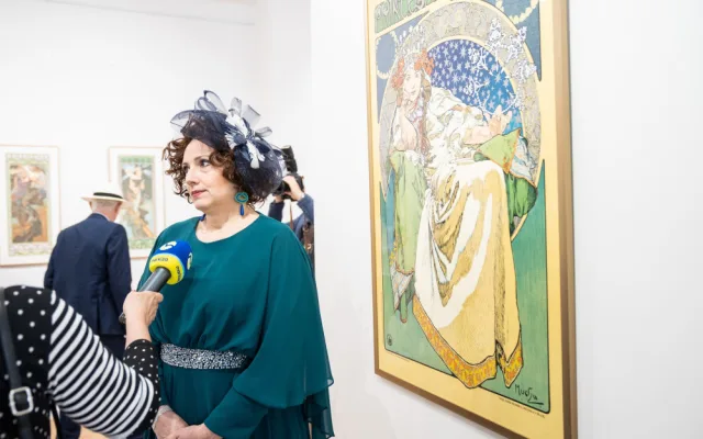 Již odhalená výstava Alfons Mucha: Květinové světy v Pišťanech