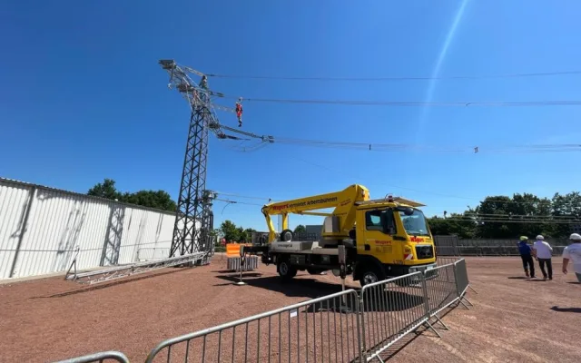 Společnost OMEXOM GA Energo otevírá první ročník letní školy pro studenty elektro oborů
