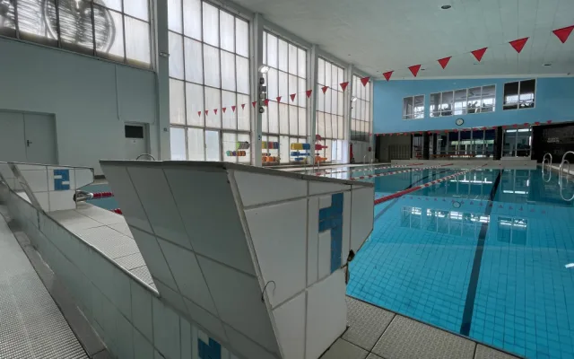 Znojmo se loučí. Končí bazén, kde vyrostli olympionici a topili se vojáci