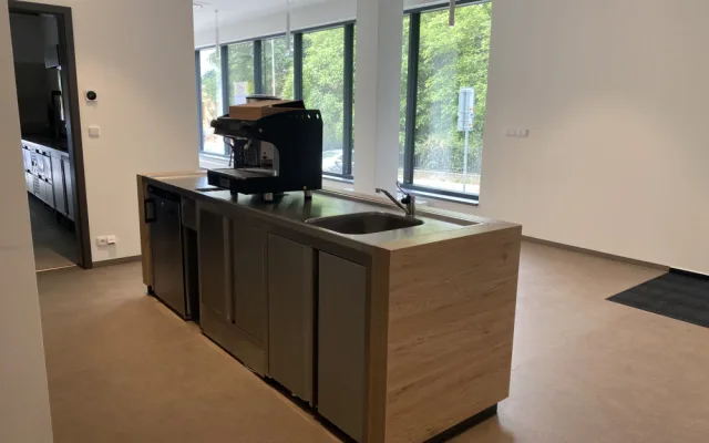Důchodci a děti pod jednou střechou. Brno má nové komunitní centrum