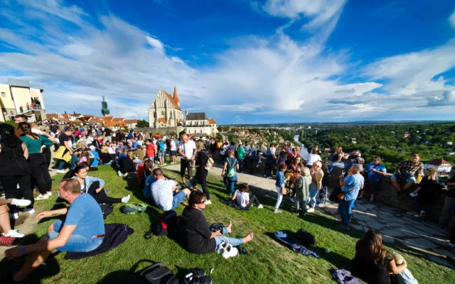 Jan Lucemburský navštíví s družinou Znojmo, město ožije historickým vinobraním