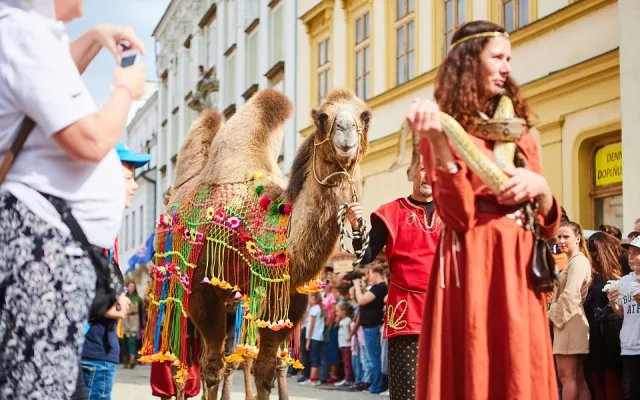 Jan Lucemburský navštíví s družinou Znojmo, město ožije historickým vinobraním