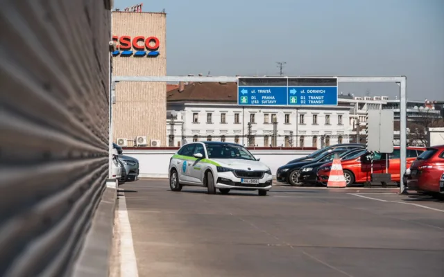 V Brně čeká stovka sdílených vozů Car4way. Špičková auta zavezou lidi i na druhý konec republiky