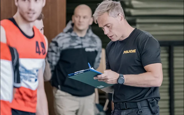 Práce je mi posláním, říká policejní instruktor střelecké přípravy a taktiky zákroků