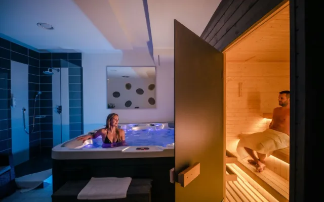 Wellness Hotel Frymburk láká na bazény, sauny, Svět pod hladinou i pobytové balíčky