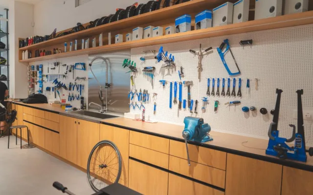 Největší slovenský cyklo e-shop MTBIKER otevřel ve Vlněně první českou prodejnu