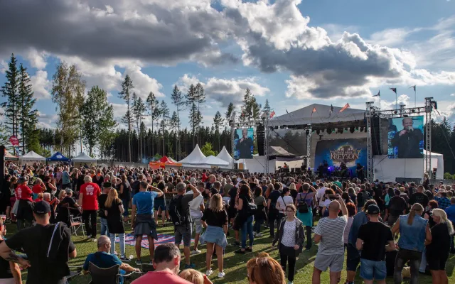 Festival Vesuf zve celou rodinu na hudbu, zábavu a degustace