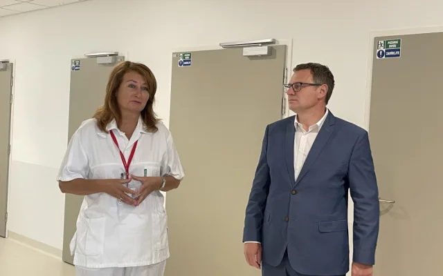 Fakultní nemocnice u sv. Anny otevřela onkologickým pacientům nové lůžkové oddělení