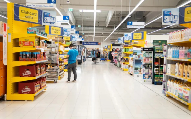 Tesco v Kroměříži slibuje hezčí prodejnu s šetrnějším provozem k životnímu prostředí
