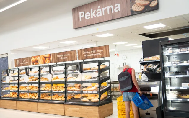Tesco v Kroměříži slibuje hezčí prodejnu s šetrnějším provozem k životnímu prostředí