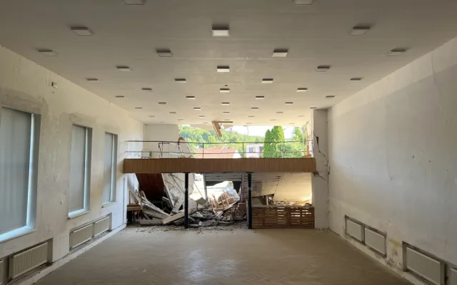 Na Vyškovsku se zřítila zeď sokolovny. Událost se obešla bez zranění