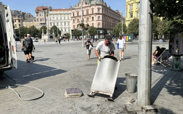 ANKETA: Na Svoboďáku jsou nové koše. Pojmou třikrát víc odpadu a jsou jinak rozmístěné