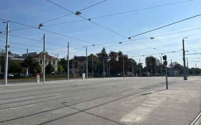 VIDEO: Dělníci dokončili stavbu vratné smyčky v Pisárkách. Zajistí komfort návštěvníkům budoucí arény