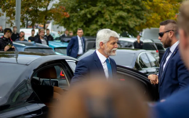 FOTOGALERIE: Prezident Petr Pavel navštívil jižní Moravu. Podívejte se, jak vypadal jeho příjezd na výstaviště