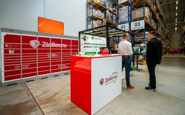 Česká e-commerce komunita se potkala v Brně. Během Authentica Day se poprvé ukázali i noví roboti
