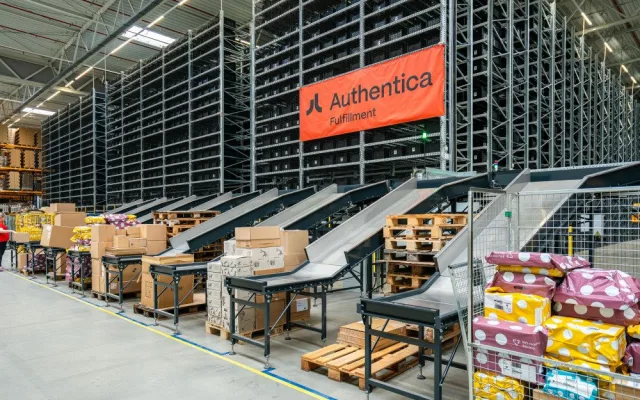 Česká e-commerce komunita se potkala v Brně. Během Authentica Day se poprvé ukázali i noví roboti