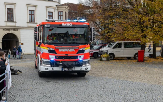 Do Vyškova přijeli hasiči z celého Česka, aby soutěžili ve vyprošťování. Brňáci skončili druzí