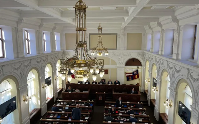 Hejtmanem Jihomoravského kraje byl opět zvolen Grolich. Prioritou bude oprava silnic, řekl