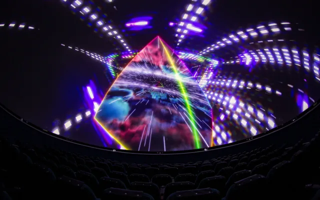 Na brněnské hvězdárně máte poslední příležitost zhlédnout opus magnum skupiny Pink Floyd
