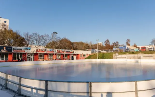 Přijďte si užít vánoční pohodu na kluziště Vodova a Lužánky