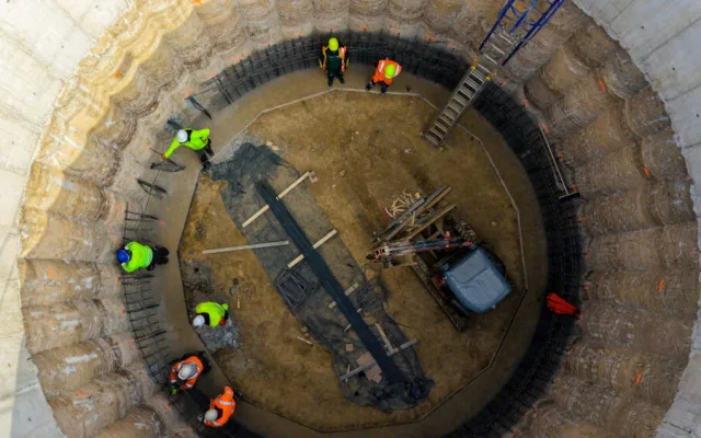 VIDEO: V brněnských Vinohradech dělníci hloubí obří štolu. Zkoumají terén pro stavění tunelu