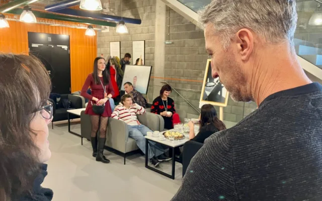 Spolek handicapovaných fotografů má výstavu v dukovanské elektrárně
