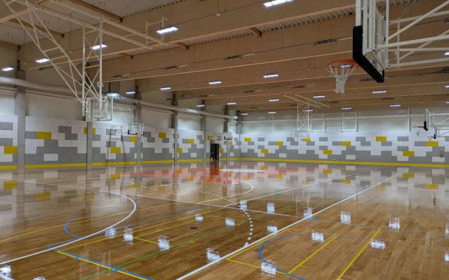 Brno má novou sportovní chloubu. Ve Vodově otevřeli halu pro míčové sporty
