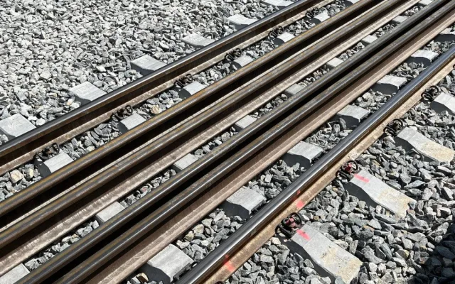 Rekonstrukce nádraží v Králově Poli postoupila. Lidé využijí nová nástupiště
