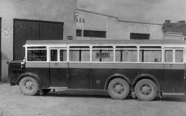 Autobusy v Brně jezdí už 95 let. Polovina flotily využívá ekologický pohon
