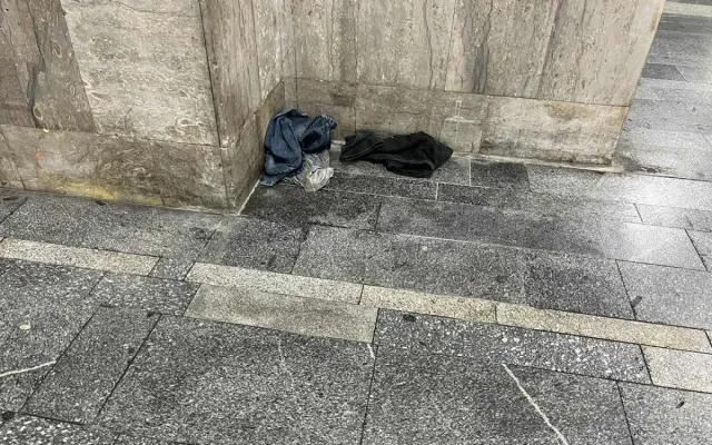 Konec hrůzného podchodu pod brněnským hlavním nádražím se blíží, bude bez obchodů