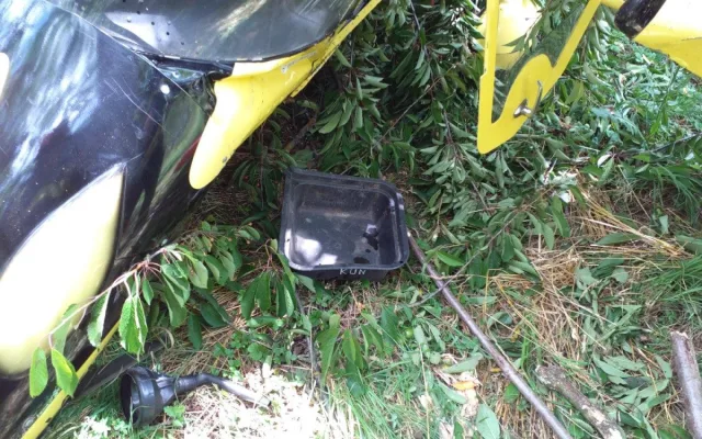 Na Boskovicku se z nebe zřítil ultralight, pilot nehodu přežil bez zranění