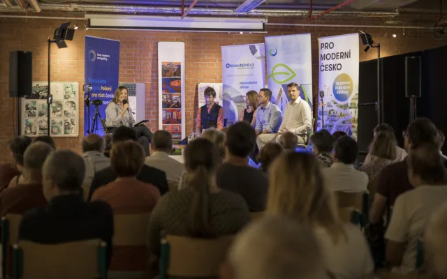 Pro moderní Česko: Brno a Znojmo hostily debaty o energetice