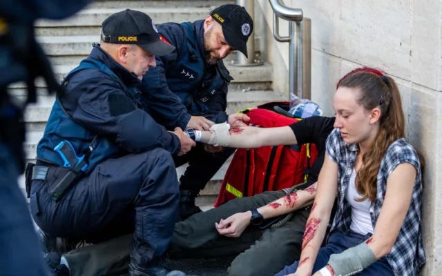 Policisté v centru Brna zasahovali proti střelci. Šlo o cvičení, uklidňují