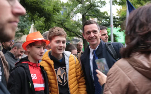 FOTO: Petr Fiala přijel tři dny před volbami do Brna na největší happening koalice